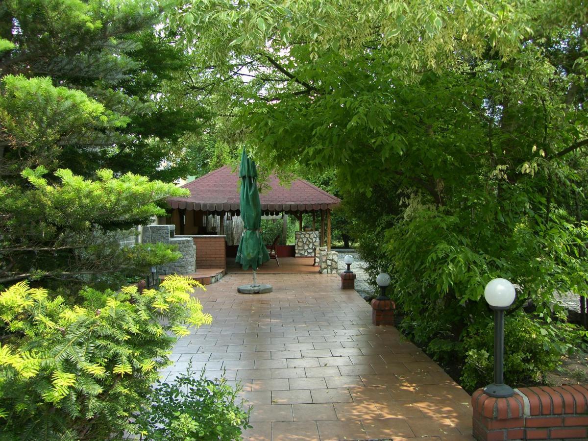 Kaliny Apartamenty Wanny Z Hydromasazem Chorzow Exterior photo
